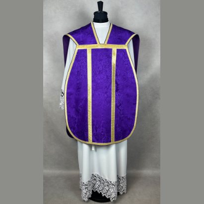 Römisches Messgewand mit Kreuz Violett